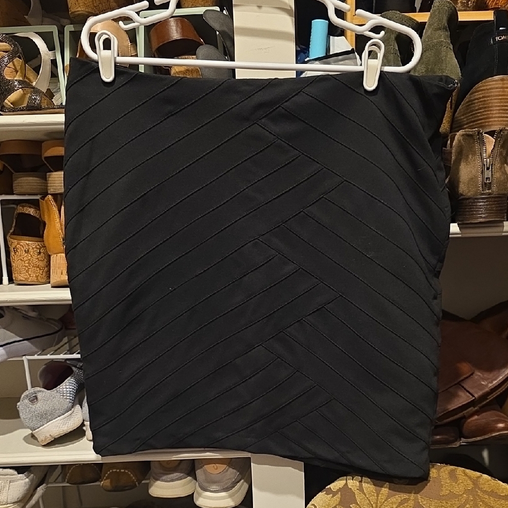 Cato Black Textured Pencil Skirt.